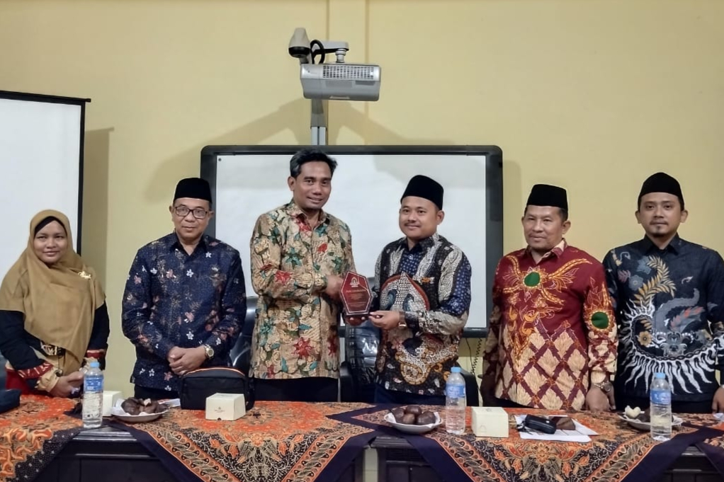 PIMPINAN PASCASARJANA BERBAGI TIPS WUJUDKAN TATA KELOLA KELEMBAGAAN UNGGUL