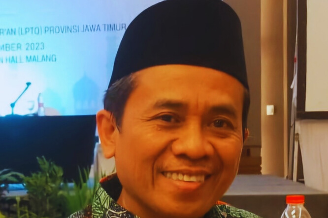 FILANTROPI ISLAM UNTUK PEREKONOMIAN UMAT